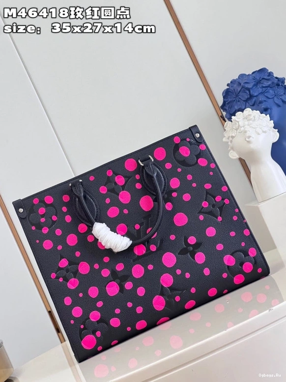 YK ONTHEGO LOUIS X MM VUITTON 0330